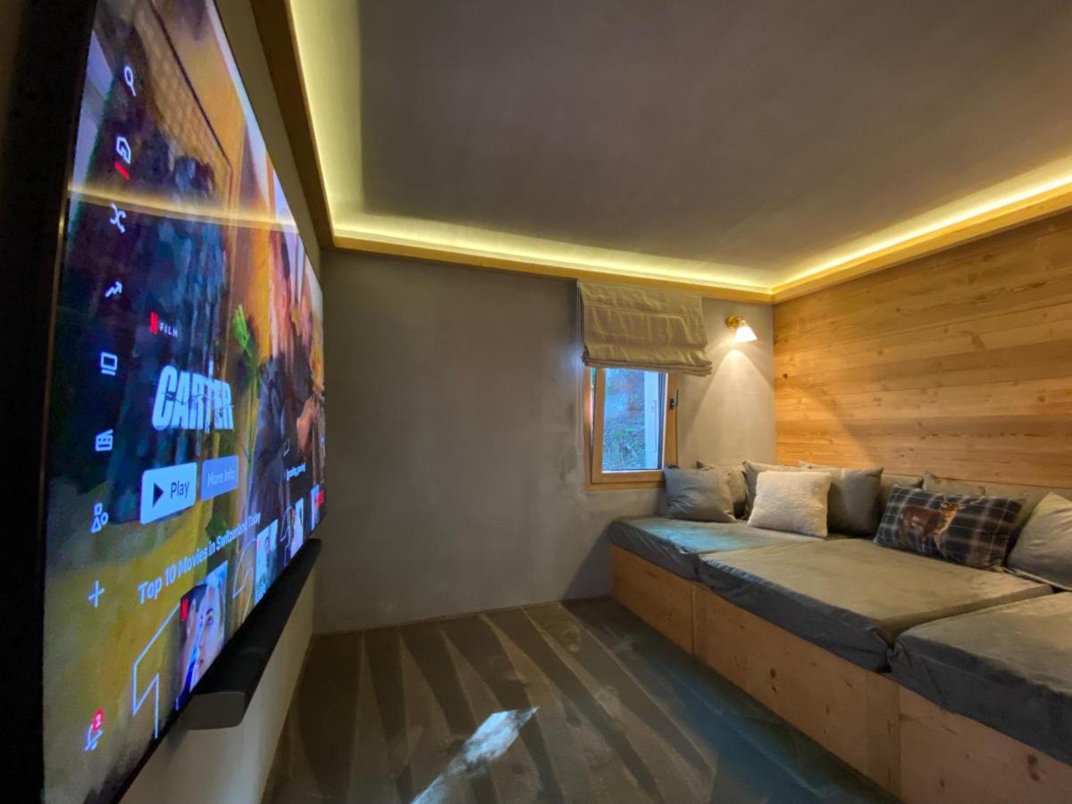7 Luxury With Cinema