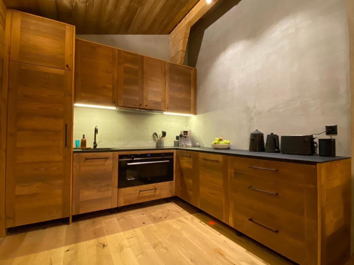 7 Luxury With Cinema Chalet